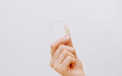 Metal Braces vs. Invisalign